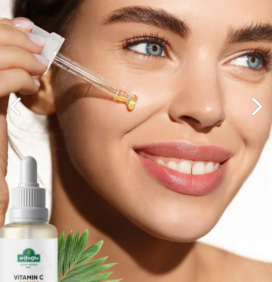 Vitamin C Serum - Hover