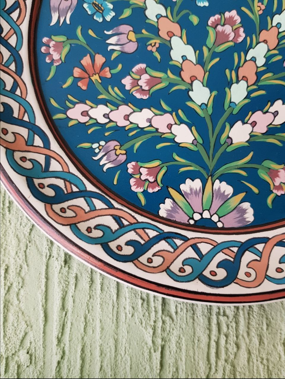 Hand painted plate dark green diameter 24 cm - Hover