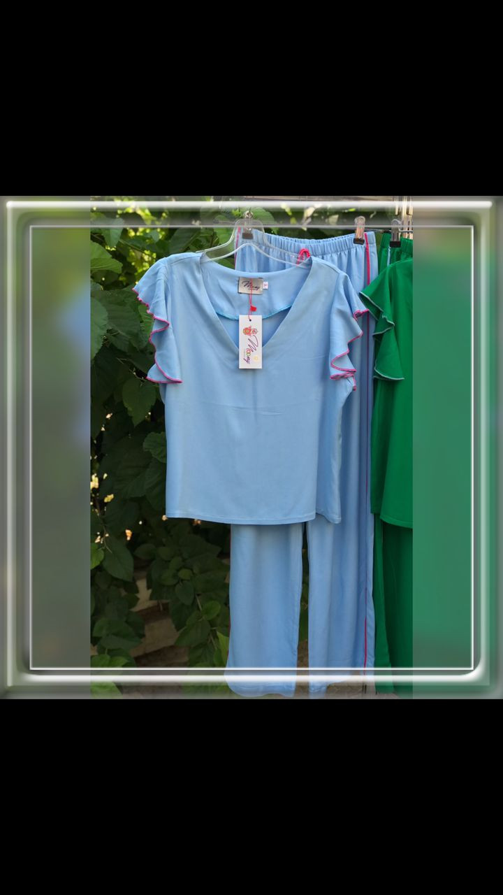 Women’s pajama set - Hover