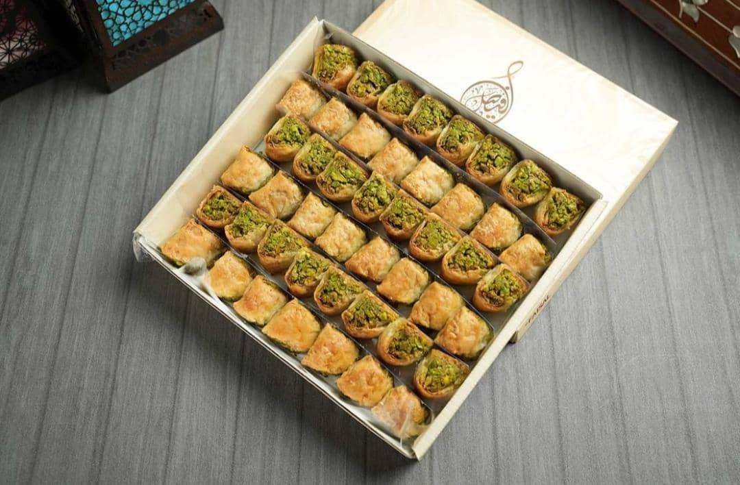 Alfaisal  kol Wshkor with pistachio 500g