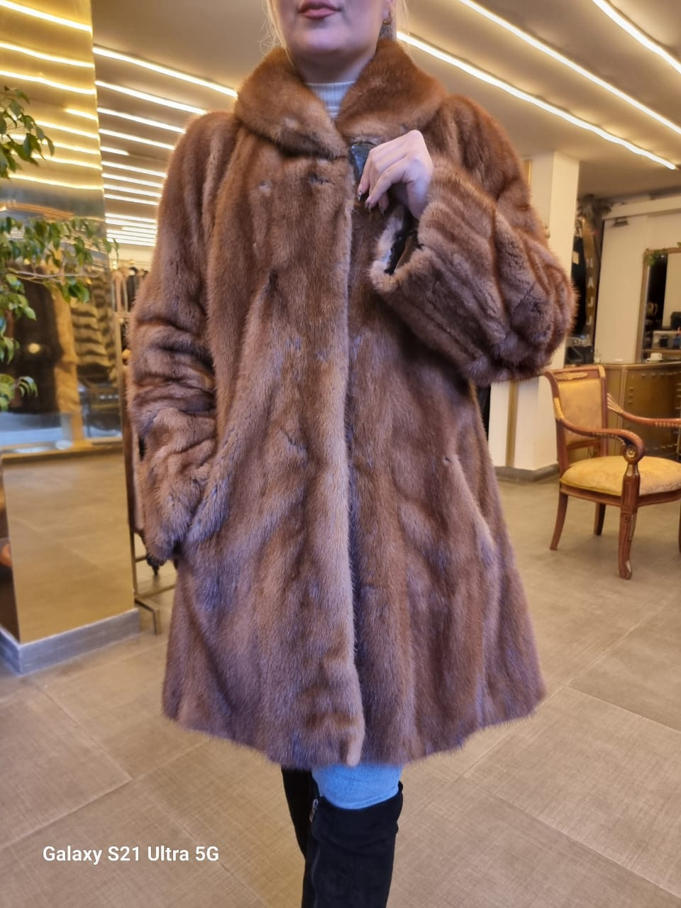 100cm Natural mink fur coat - Hover