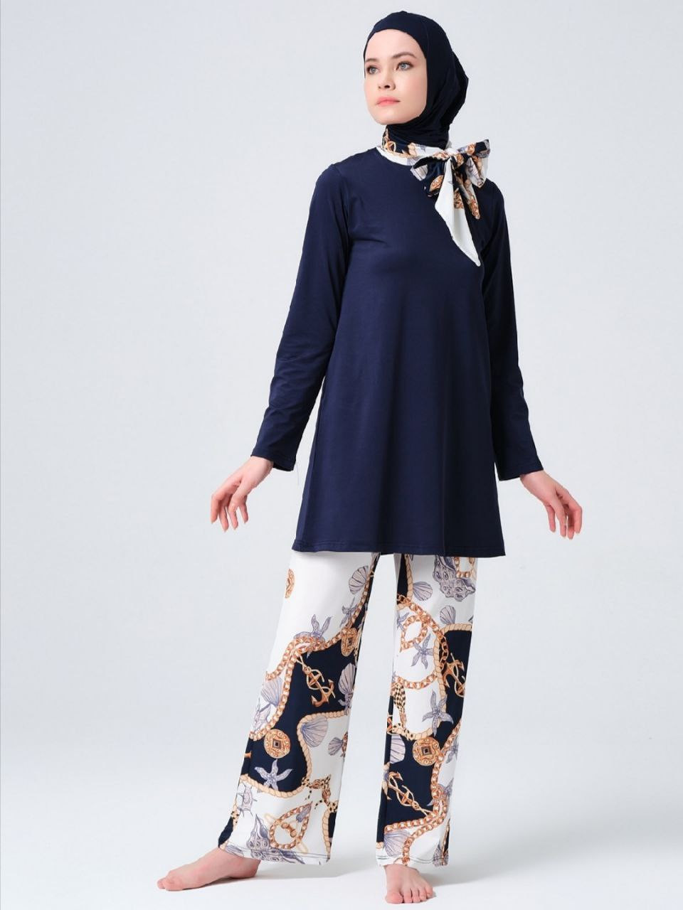 Simple Navy blue swimsuit - Hover