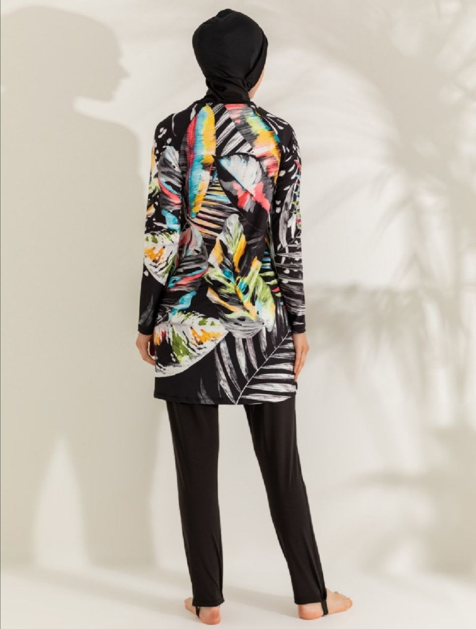 Multi colored swimsuit - Hover