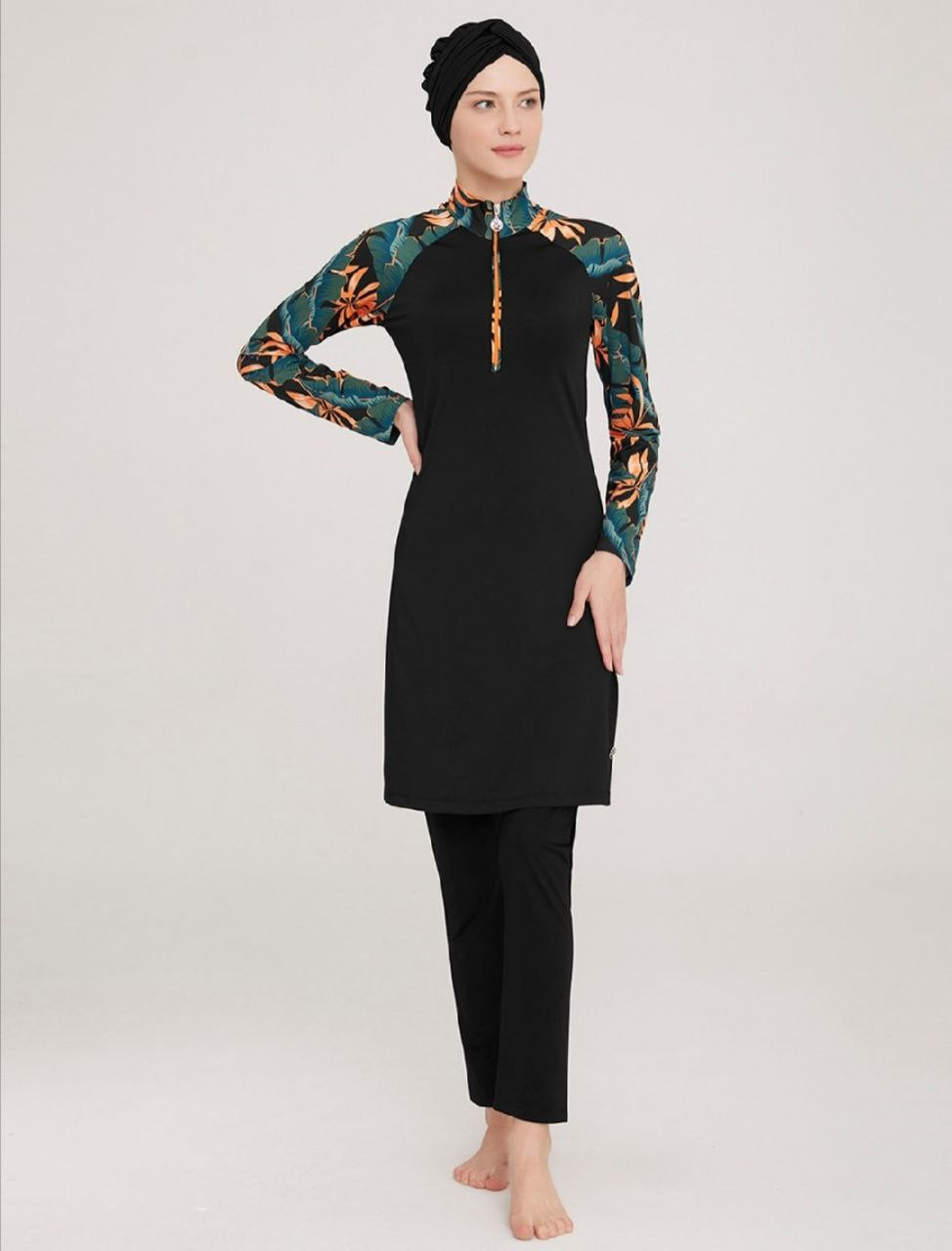 Green sleeves swimsuit