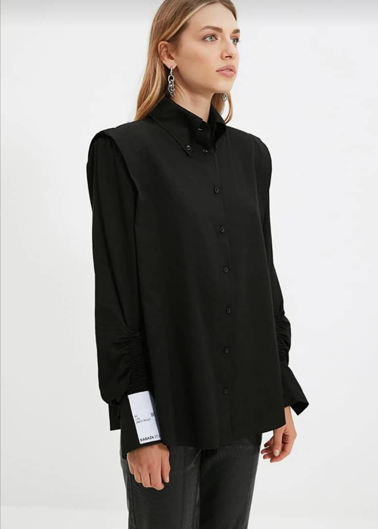 formal women shirt - Hover
