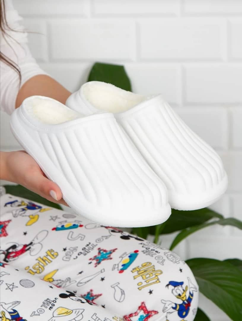 woolen slipper - Hover