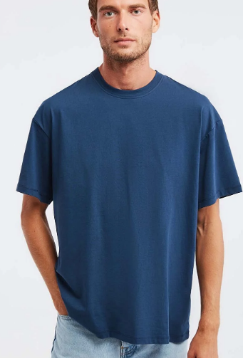 T-Shirt - Oversize - Hover