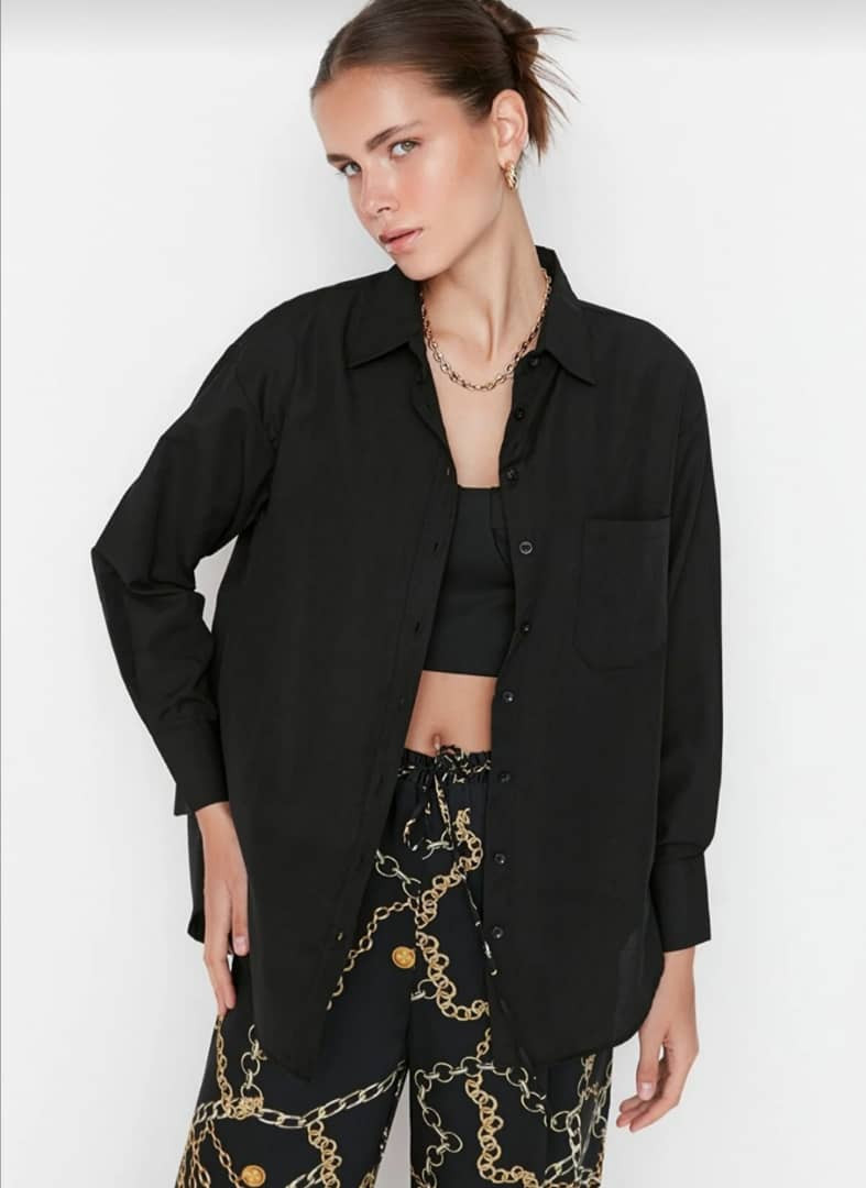 buttoned shirt - Hover